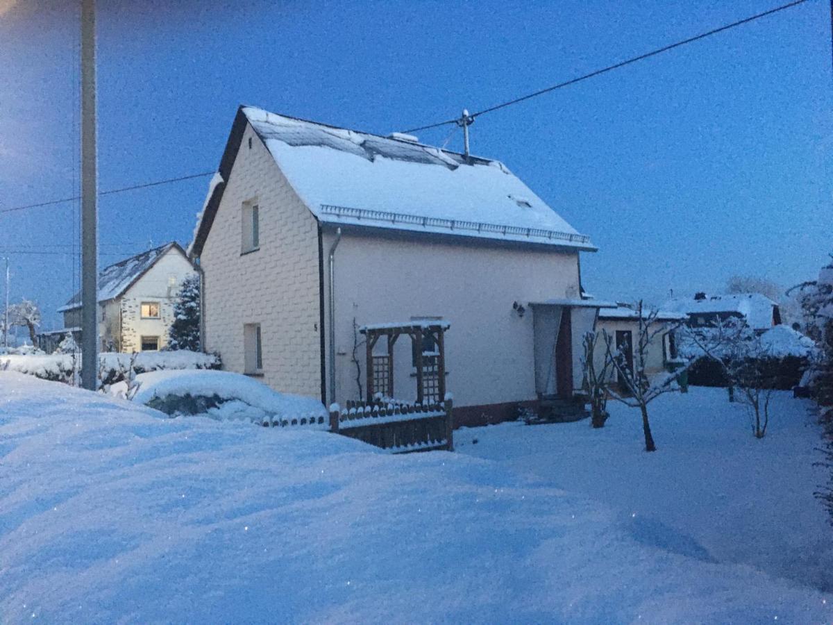 Ferienhaus Goebel'S Gute Stube Wirfus 外观 照片
